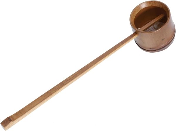 Garden Watering Ladle Bamboo Water Scoop Long Handle Strong Material Easy to Use 1pc